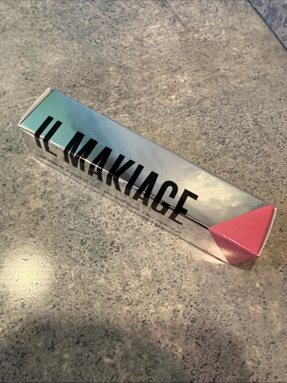 IL MAKIAGE Lip Service - PDA 574